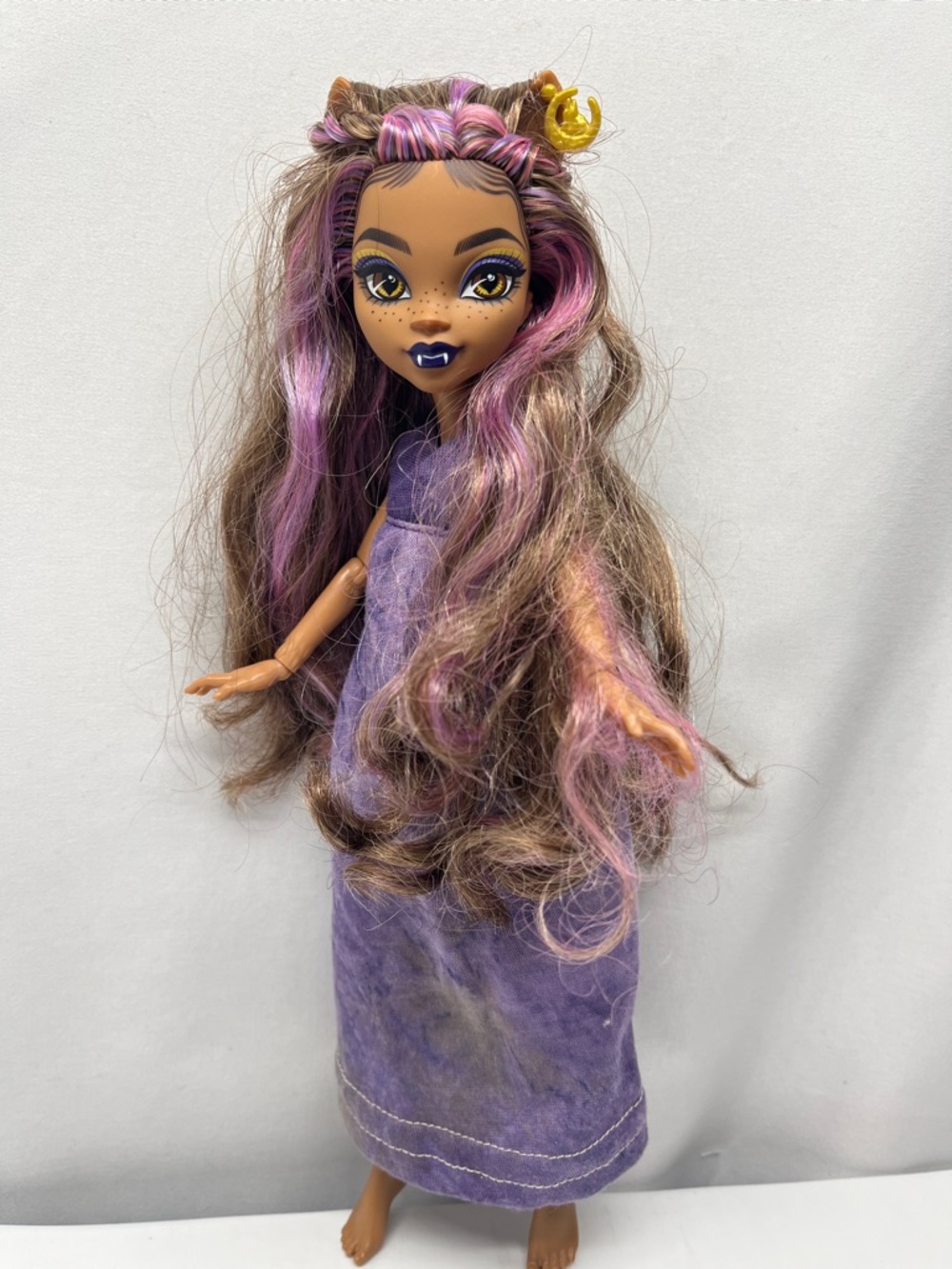 Purple Dress Monster High Clawdeen Wolf Doll with Pink Streaked Hair
